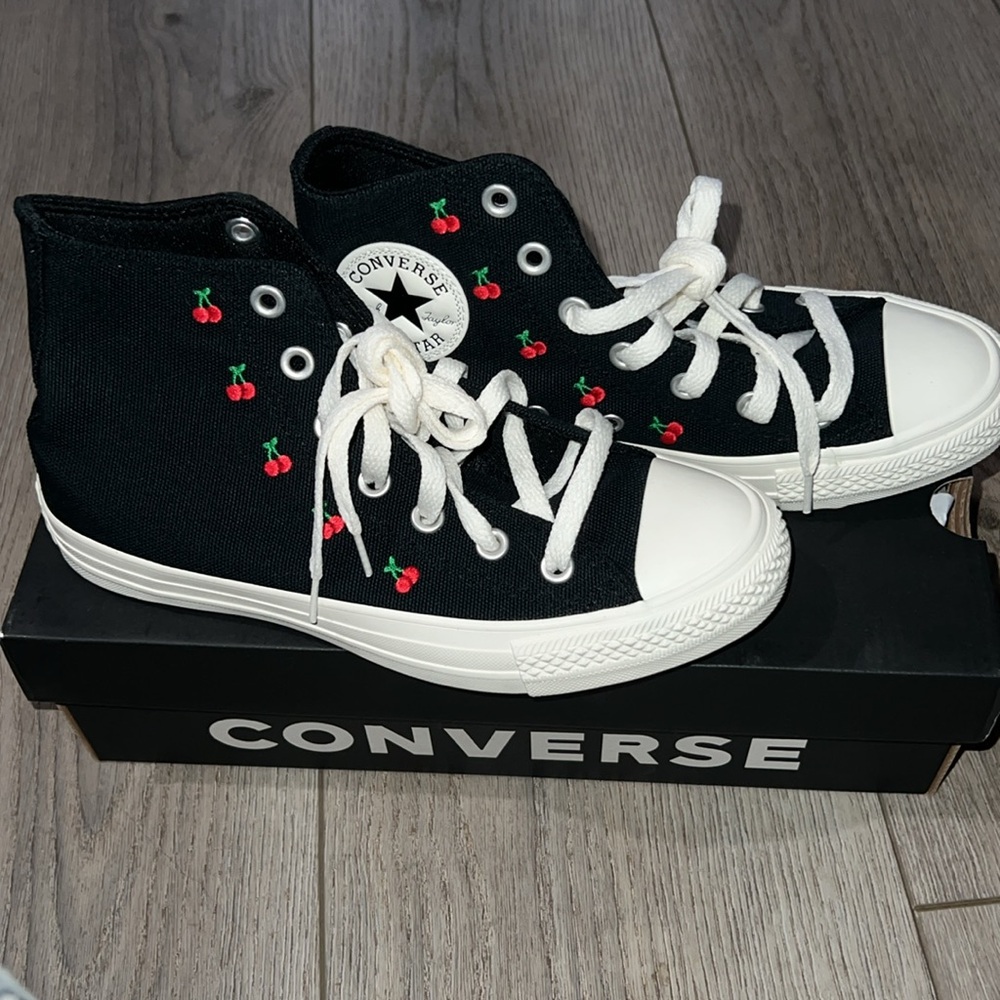 BNIB Converse Black High-Top Sneakers with Cherry Embroidery - Picture 3 of 6